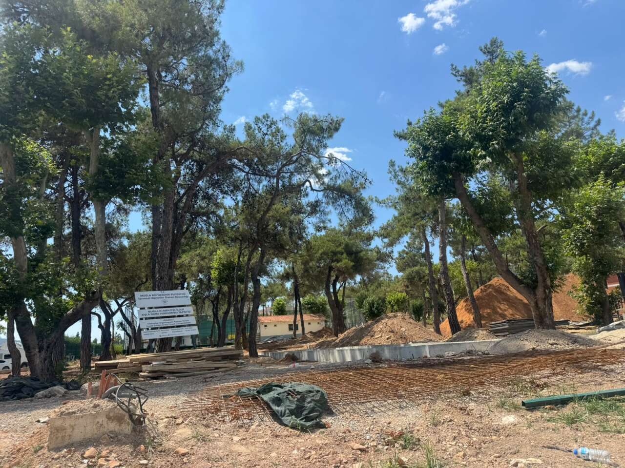 Muğla'da Gündemden Düşmeyen Menteşe Kışla Parkı'ndaki Gecikmenin Nedeni Belli Oldu 1